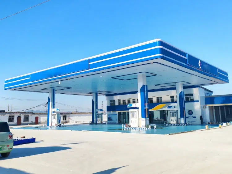 Service-Station